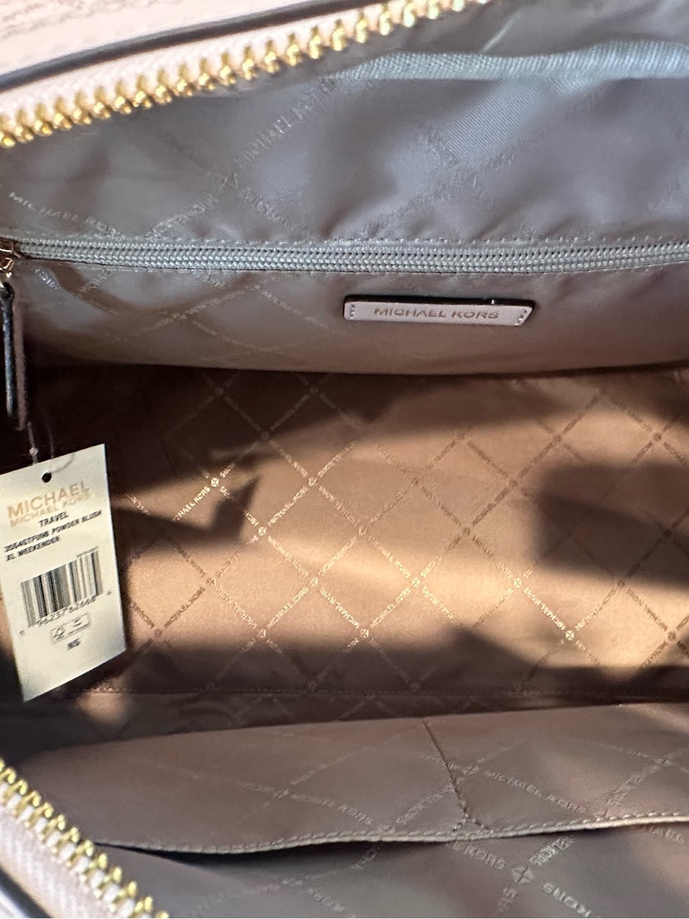 Michael Kors Jet Set Large XL Weekender Bag Pink - Picture 5 of 11